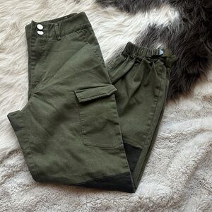 Fashion Nova Olive Dark Green Cargo Pants Small